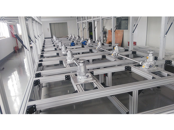 聯(lián)動(dòng)平臺升降機(jī)