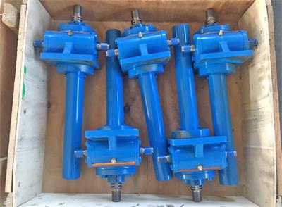 絲桿升降機.jpg 絲桿升降機.jpg